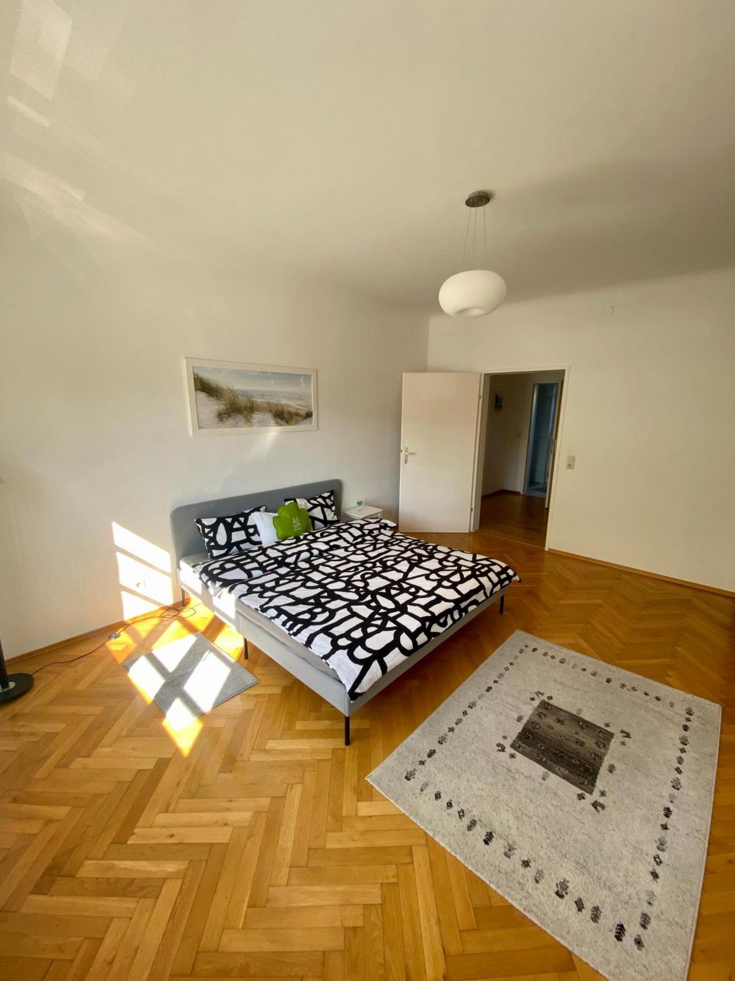 City Retreat In Eisenstadt Zentrum المظهر الخارجي الصورة